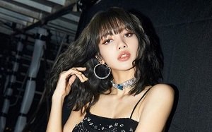 Clip chịch nhau xuất hiện cho Lisa Black Pink